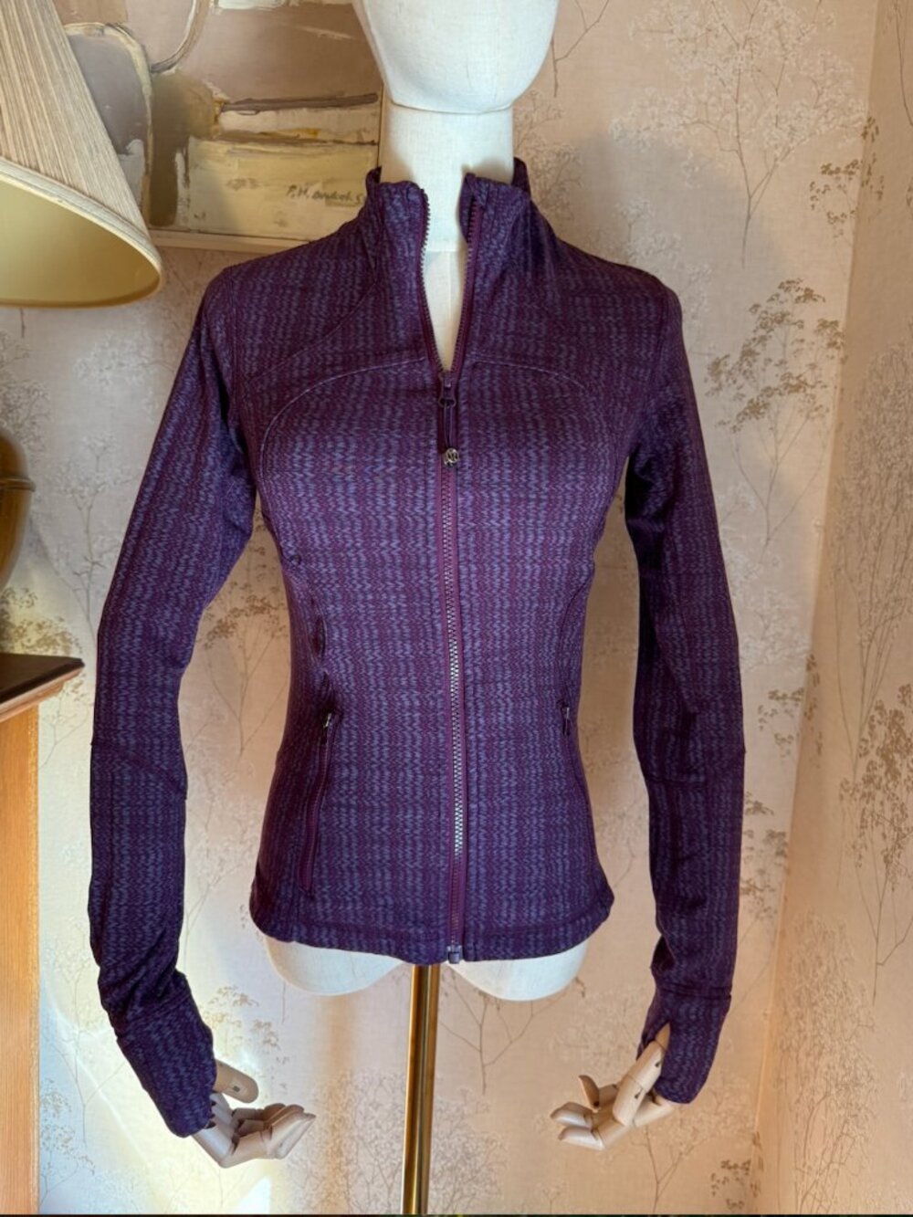 Lululemon Forme Jacket in the color"Ziggy Wee September Plum"